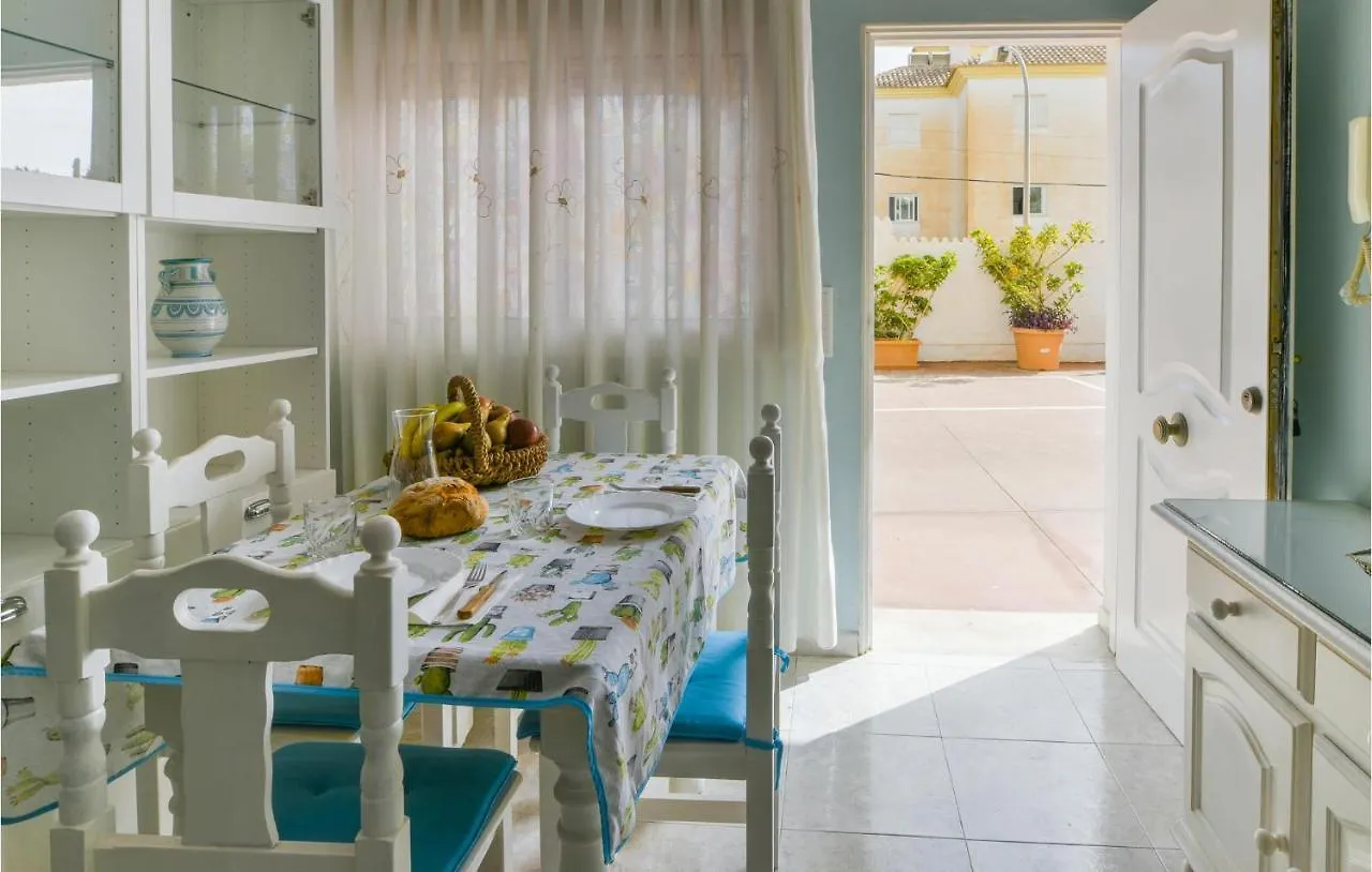 Cozy Apartment In Torremolinos With Kitchen
